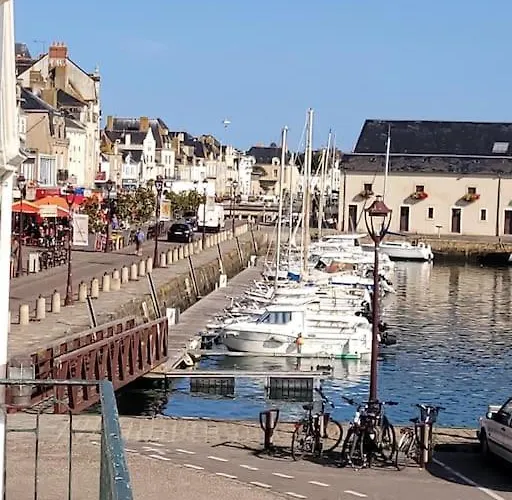 L'echappee Marine - Les De La Cote D'amour *